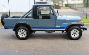 Jeep-CJ-1983-3