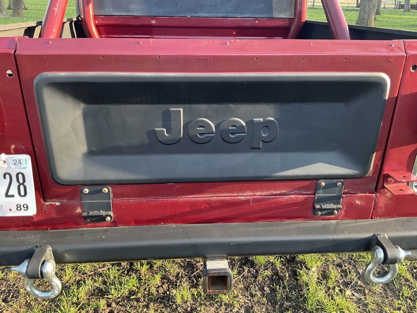 Jeep-CJ-1983-SUV-1