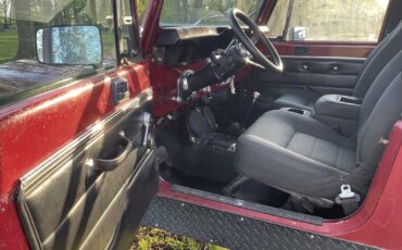 Jeep-CJ-1983-SUV-12