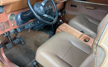 Jeep-CJ-1983-SUV-13