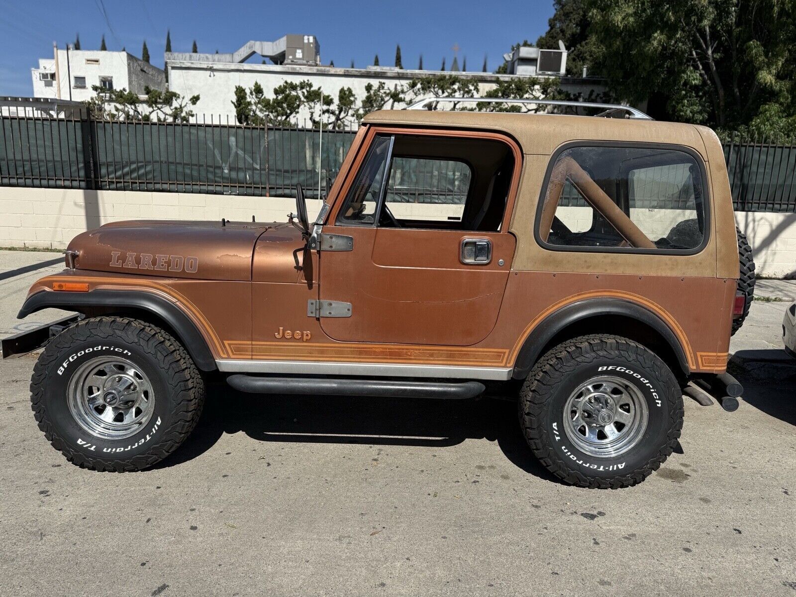 Jeep-CJ-1983-SUV-4