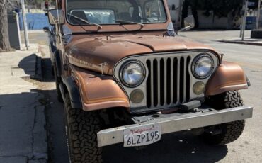 Jeep-CJ-1983-SUV-5