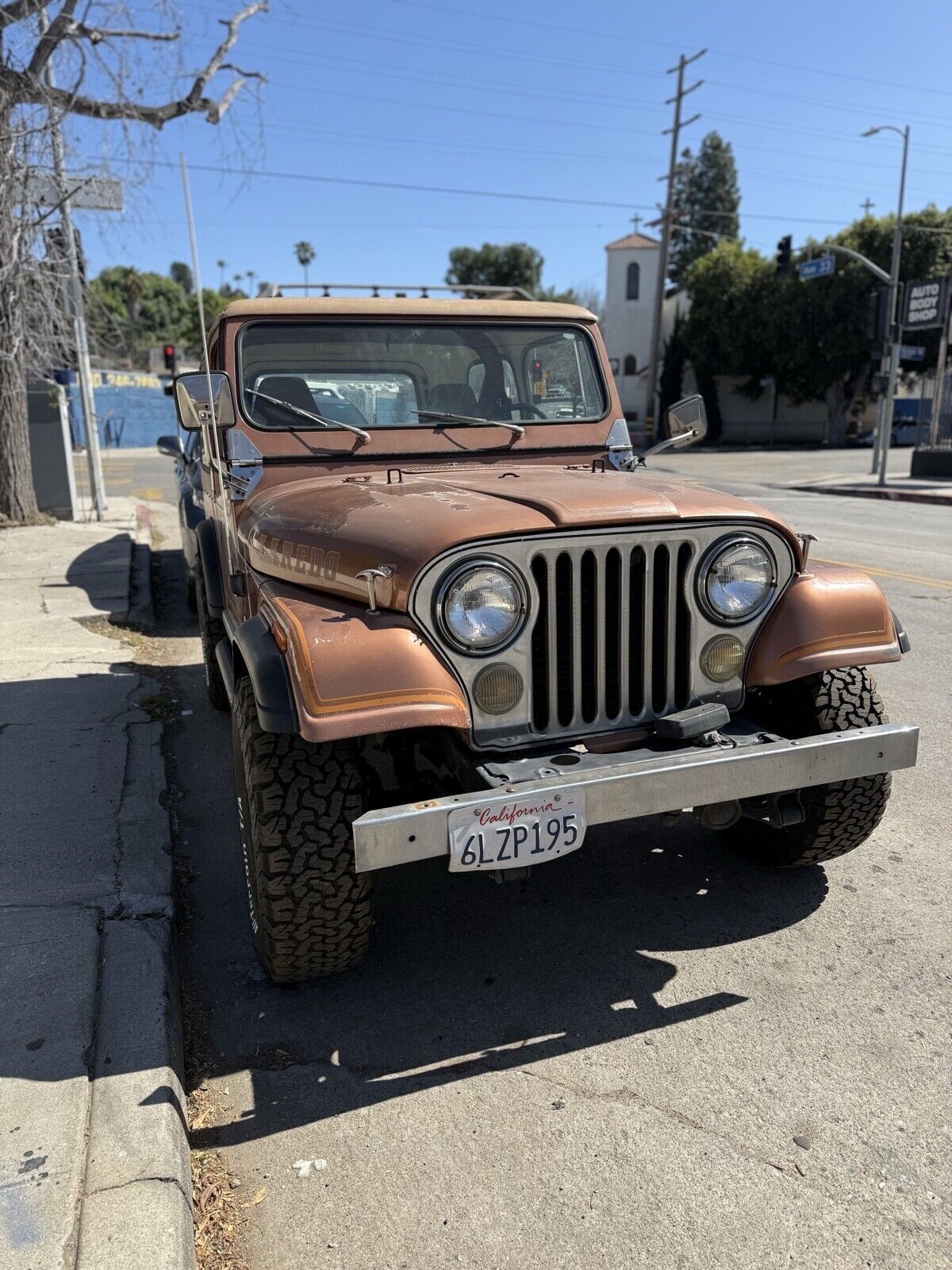 Jeep-CJ-1983-SUV-5