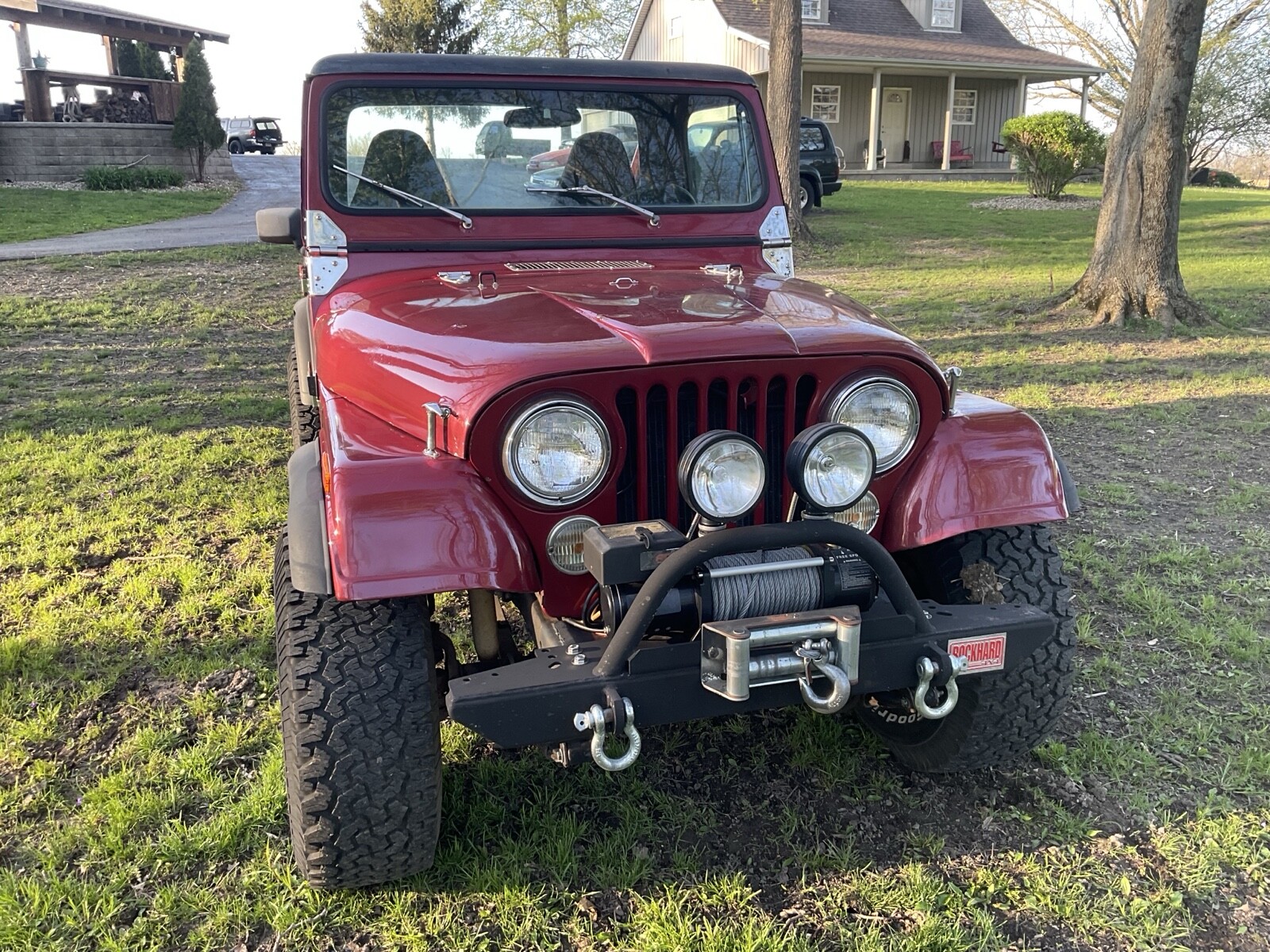 Jeep-CJ-1983-SUV-6
