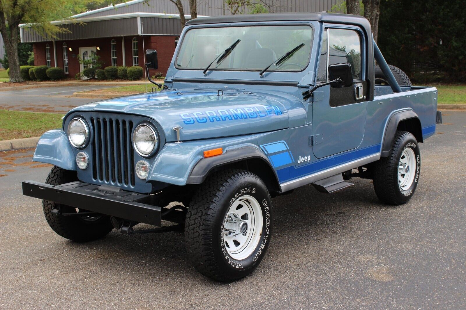 Jeep CJ 1983