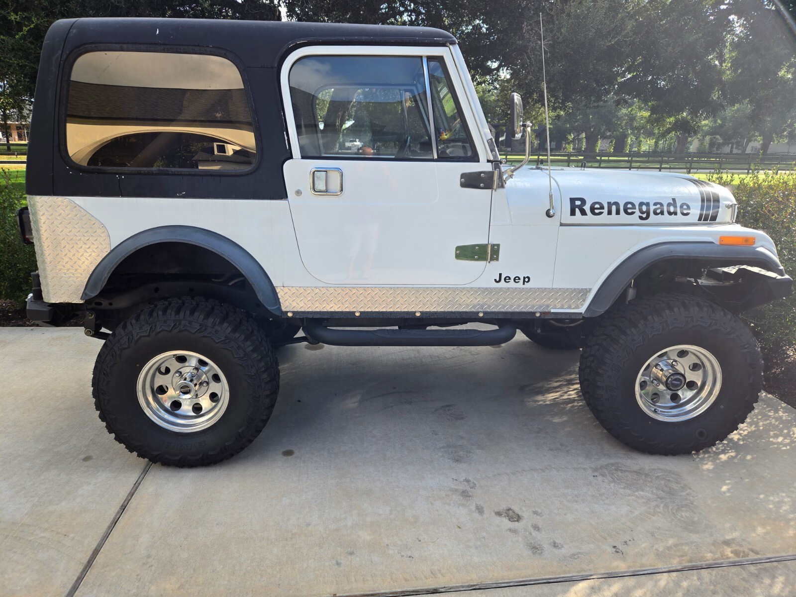 Jeep CJ 1985