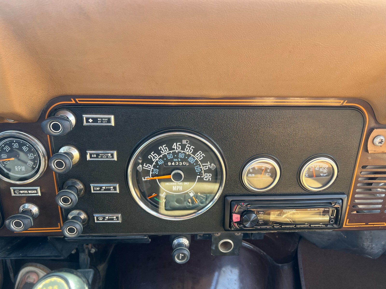 Jeep-CJ-1986-Jeep-14