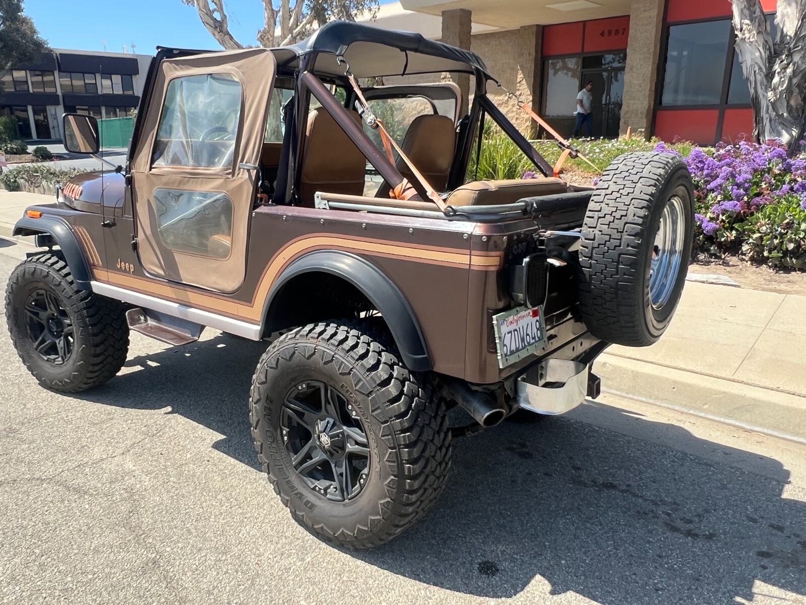 Jeep-CJ-1986-Jeep-2