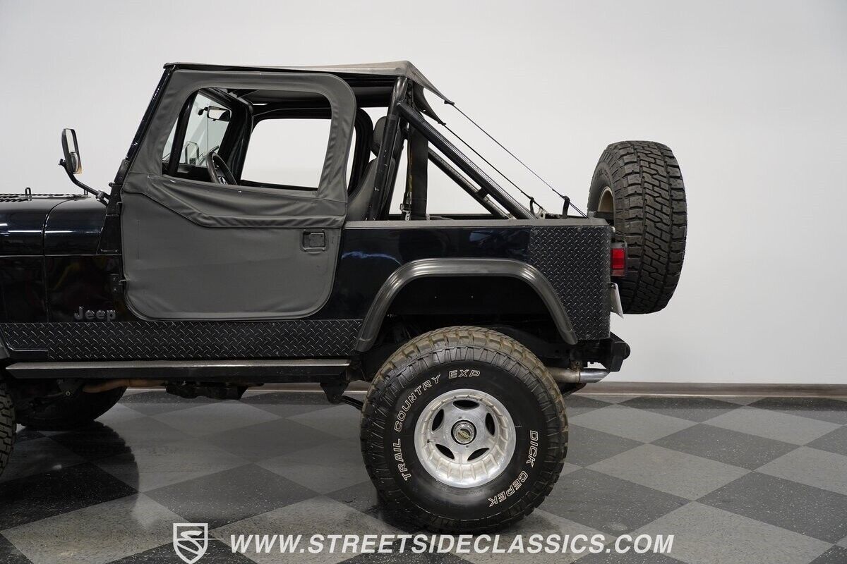 Jeep-CJ-1986-Jeep-22