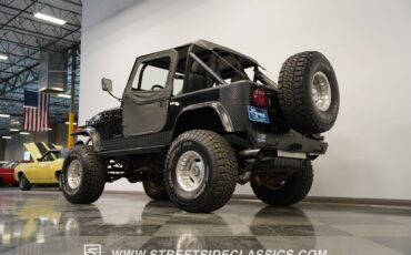 Jeep-CJ-1986-Jeep-23