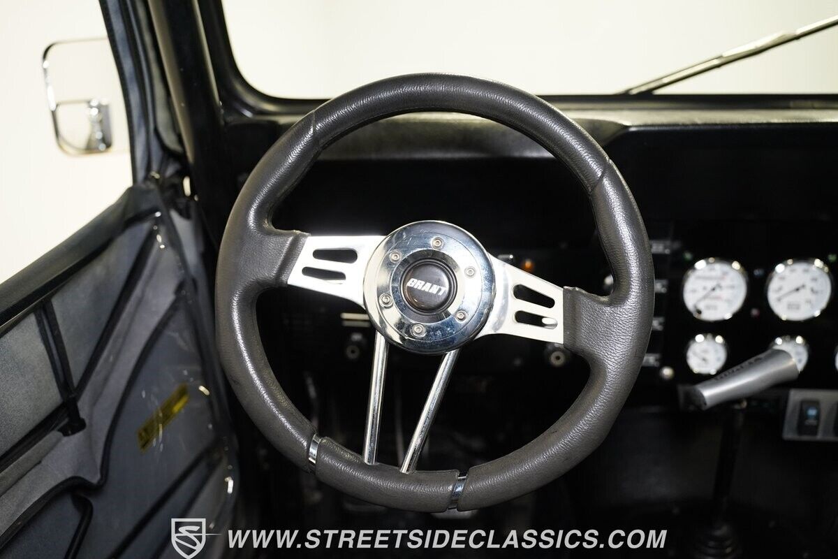 Jeep-CJ-1986-Jeep-37