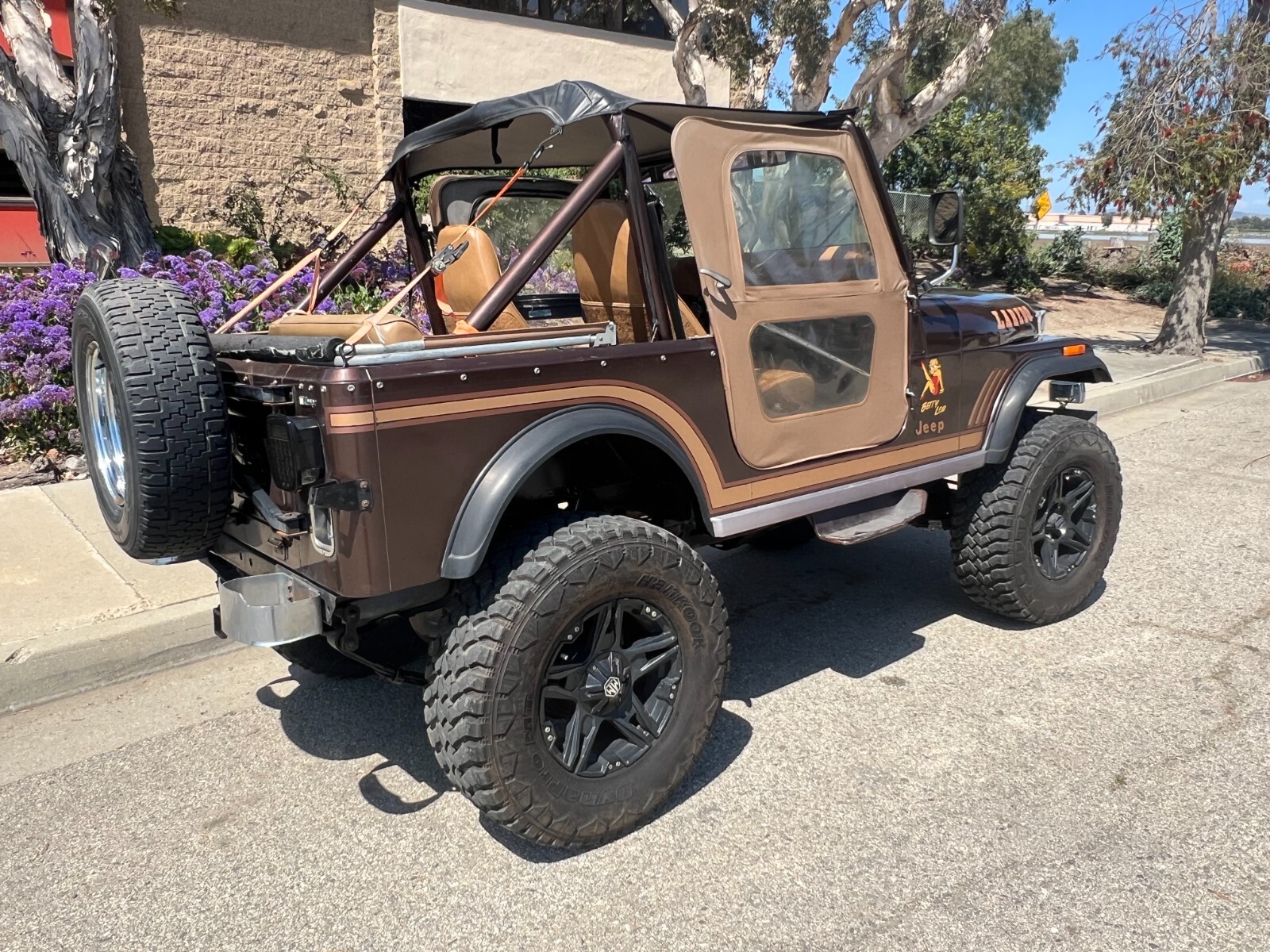 Jeep-CJ-1986-Jeep-6