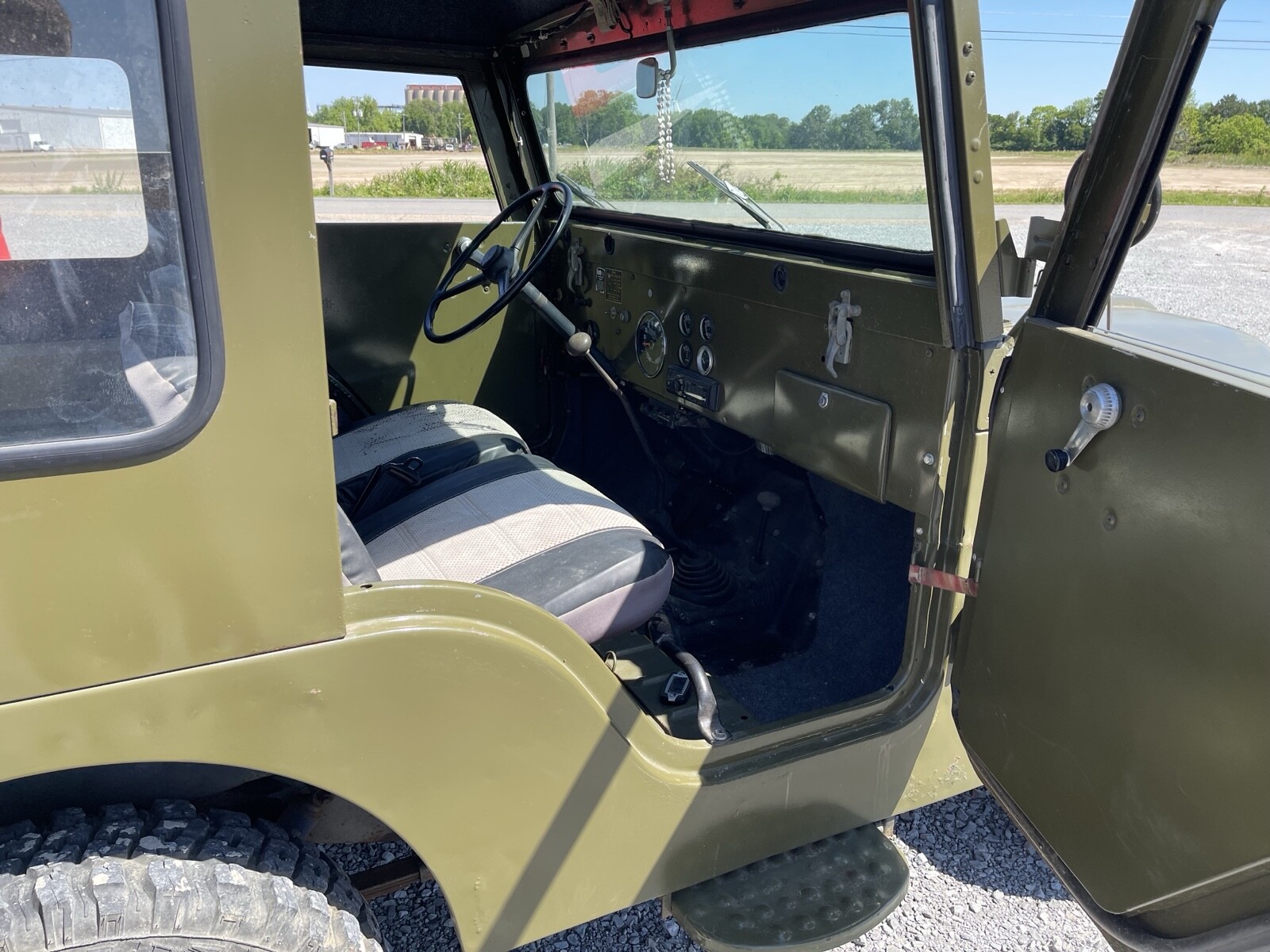 Jeep-CJ-5-1969-8