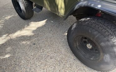 Jeep-CJ-5-1972-4