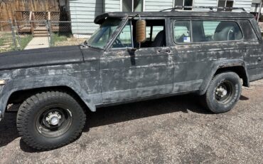 Jeep-Cherokee-1976