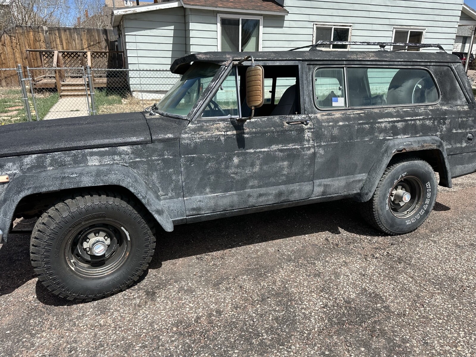 Jeep-Cherokee-1976