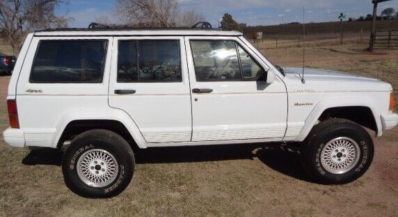 Jeep Cherokee 1992 SUV