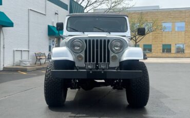 Jeep-Cj-7-1981-silver-1