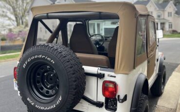 Jeep-Cj-7-1982-white-1