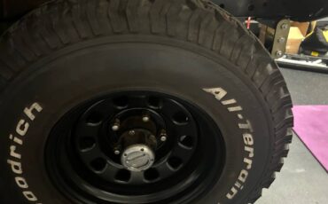 Jeep-Cj-7-1982-white-17