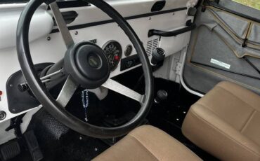 Jeep-Cj-7-1982-white-4