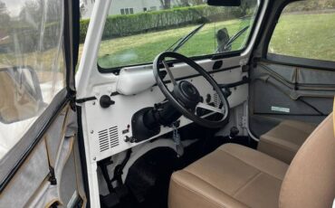 Jeep-Cj-7-1982-white-5