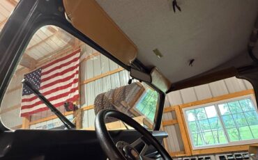 Jeep-Cj-7-1986-black-11