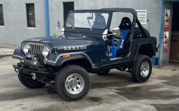 Jeep-Cj-7-laredo-1983-blue-1