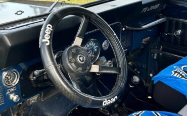 Jeep-Cj-7-laredo-1983-blue-9