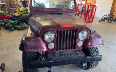 Jeep-Cj-8-scrambler-1981-red-1