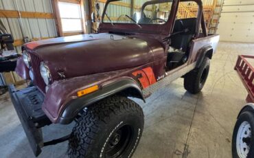 Jeep-Cj-8-scrambler-1981-red