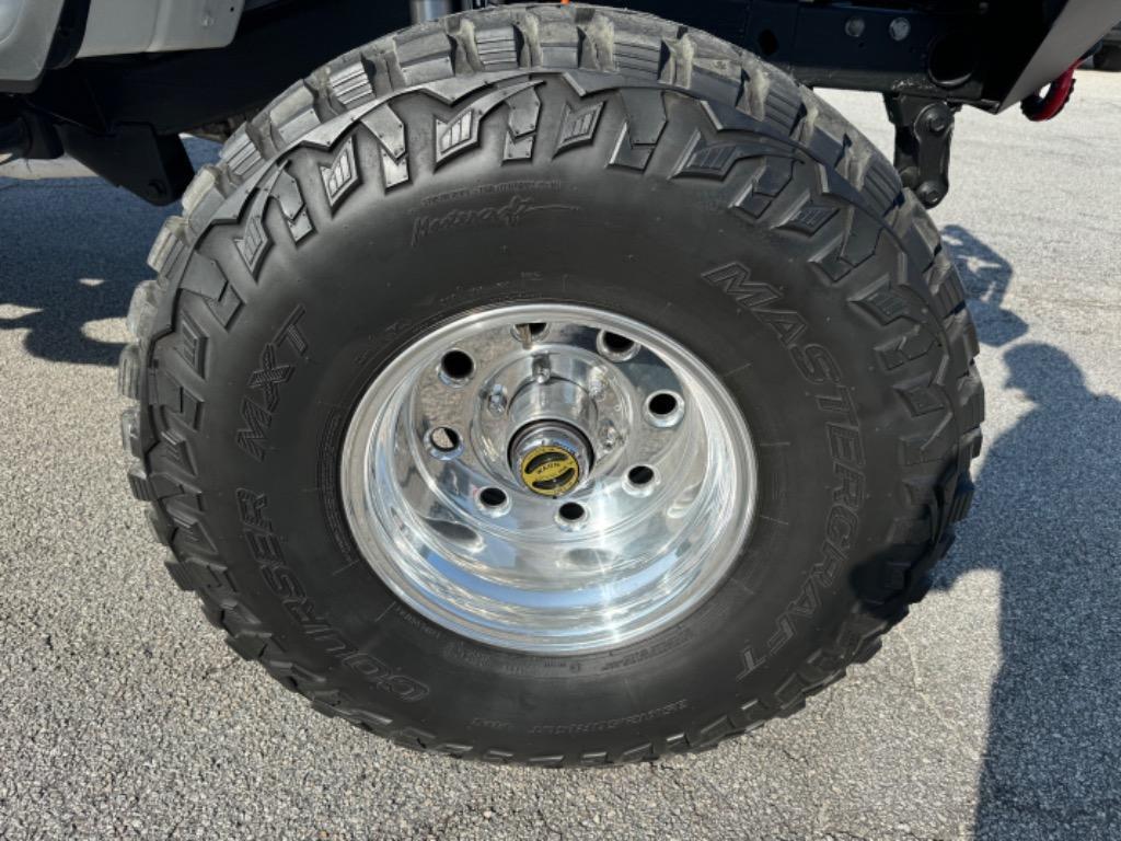 Jeep-Cj-resto-mod-LS-4L60E-trans-1978-13