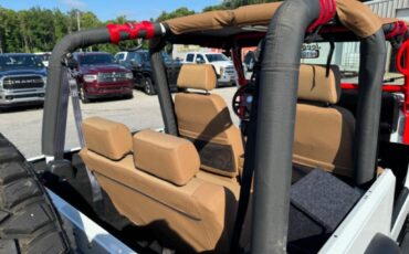 Jeep-Cj-resto-mod-LS-4L60E-trans-1978-24