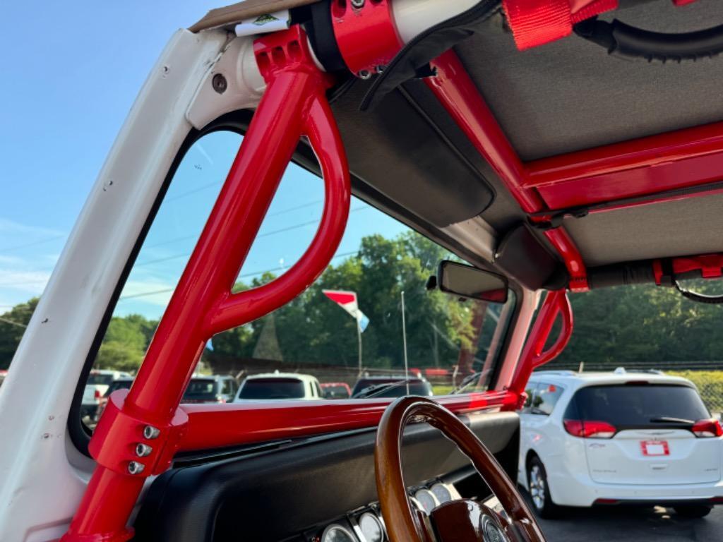 Jeep-Cj-resto-mod-LS-4L60E-trans-1978-25