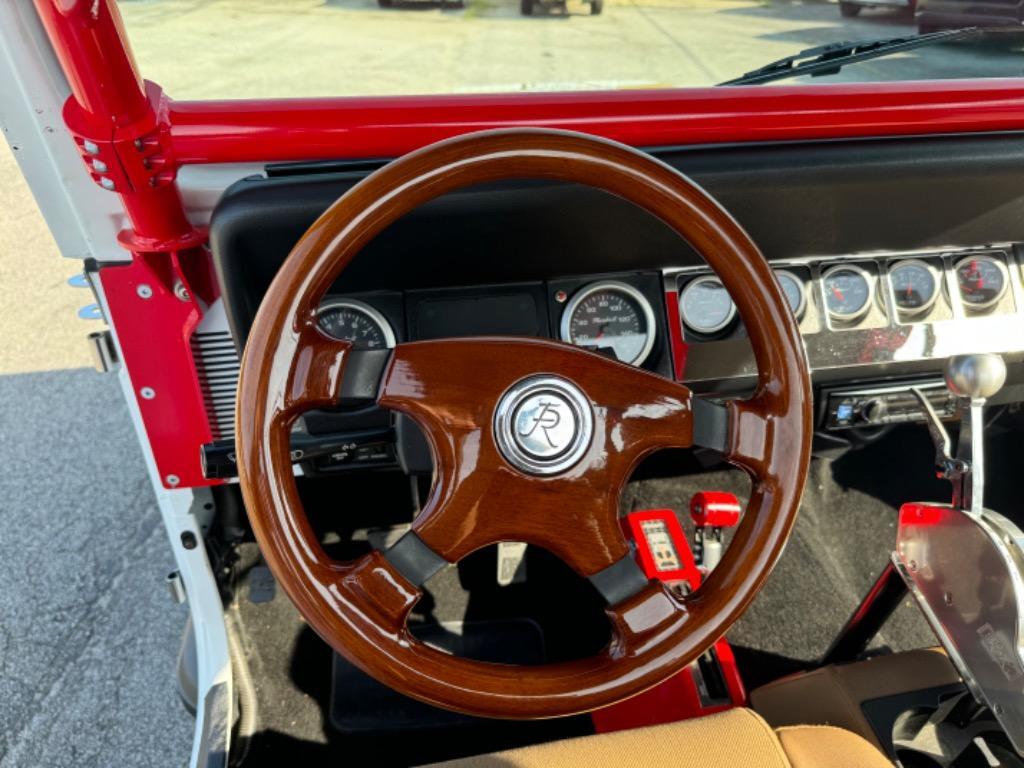 Jeep-Cj-resto-mod-LS-4L60E-trans-1978-29