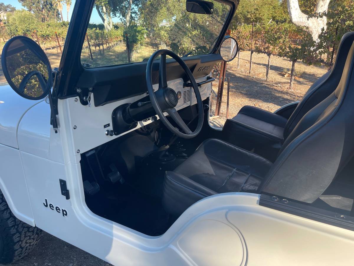 Jeep-Cj5-1976-white-6