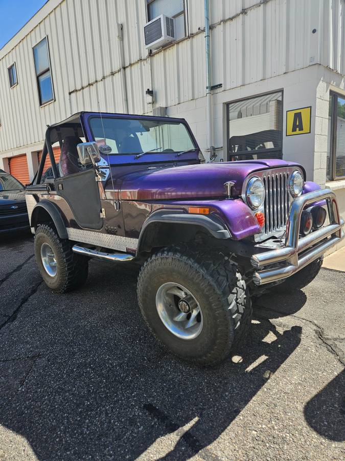 Jeep-Cj5-1977-purple-1
