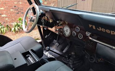 Jeep-Cj7-1976-brown-17