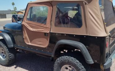 Jeep-Cj7-1977-black-5
