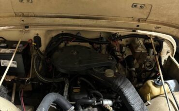 Jeep-Cj7-1984-brown-8
