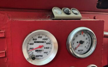 Jeep-Cj7-1984-red