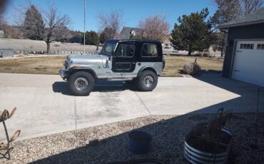 Jeep-Cj7-1985-silver-6