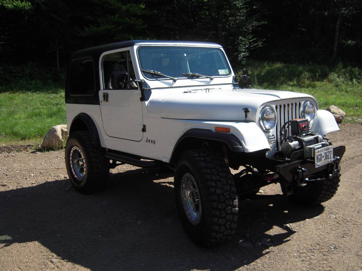 Jeep Cj7  1985 white