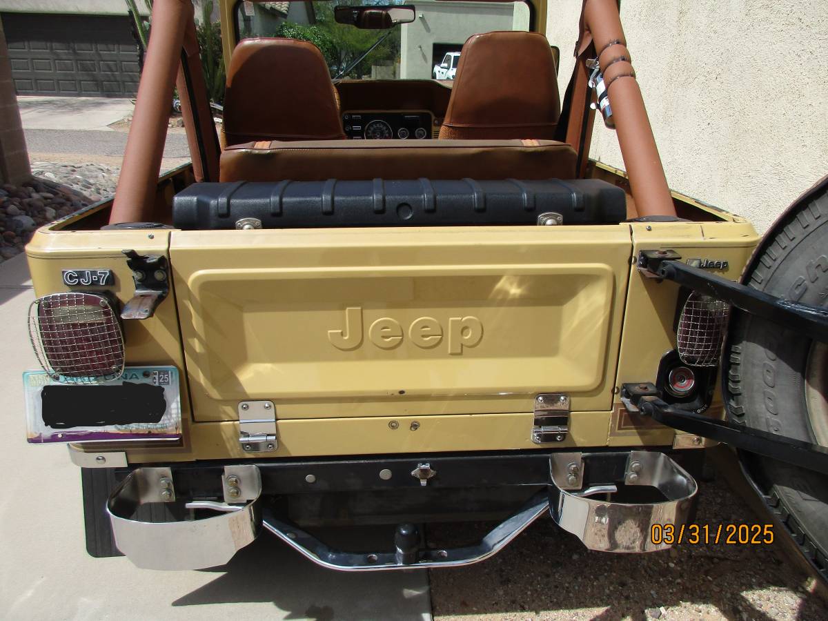 Jeep-Cj7-laredo-1981-yellow-16