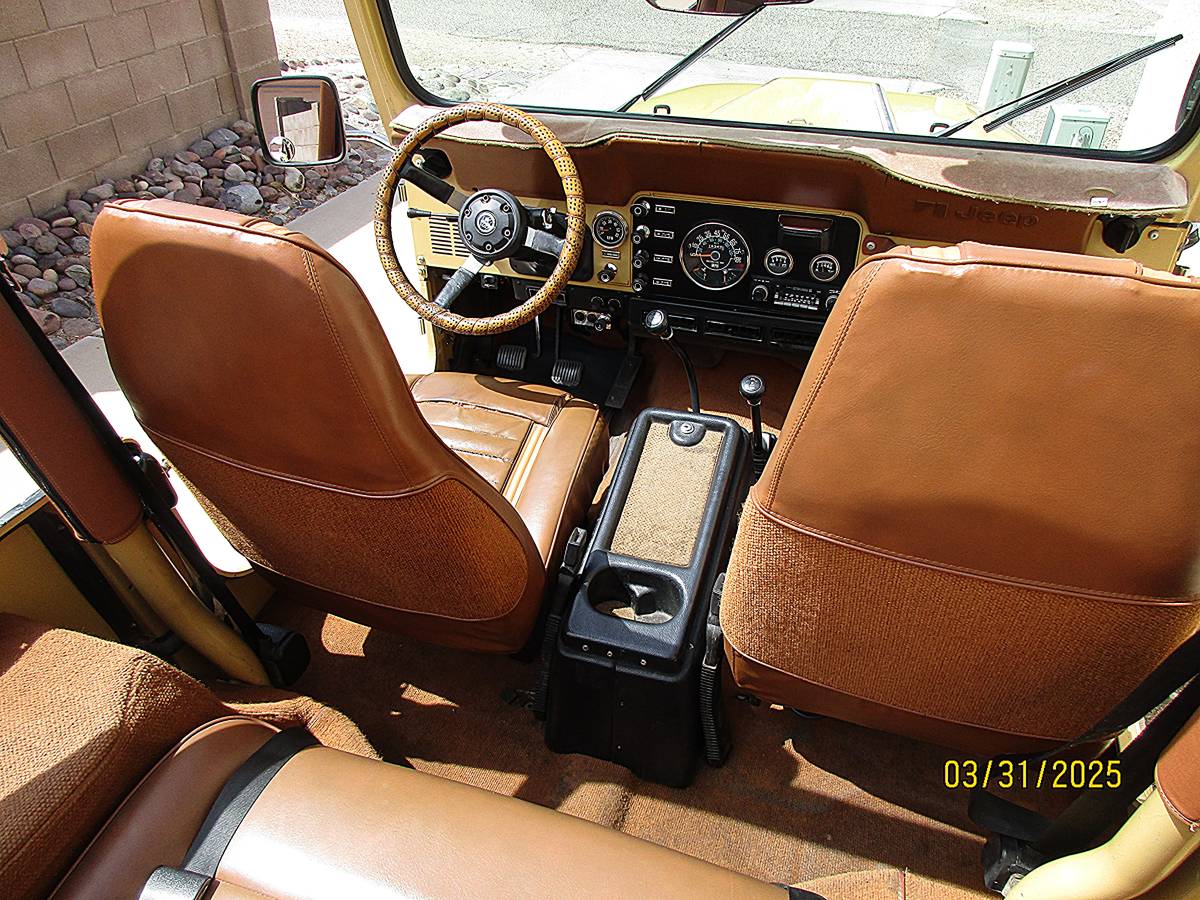 Jeep-Cj7-laredo-1981-yellow-18