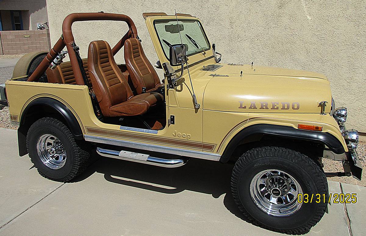 Jeep-Cj7-laredo-1981-yellow-8