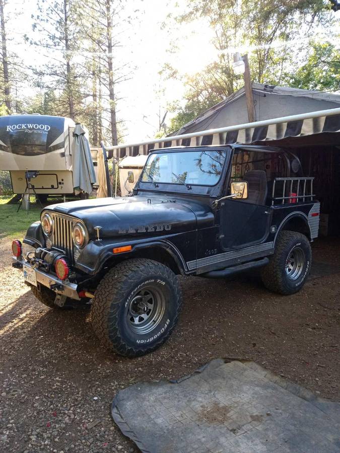Jeep-Cj7-laredo-4x4-1980-black-16
