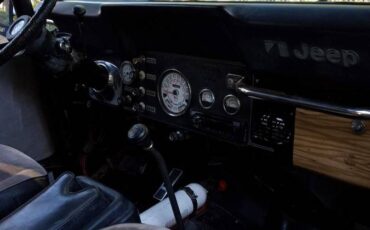 Jeep-Cj7-laredo-4x4-1980-black-6