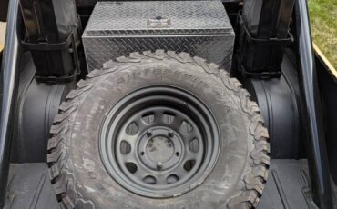 Jeep-Cj8-scrambler-1981-5