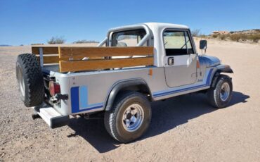 Jeep-Cj8-scrambler-1982-silver-8